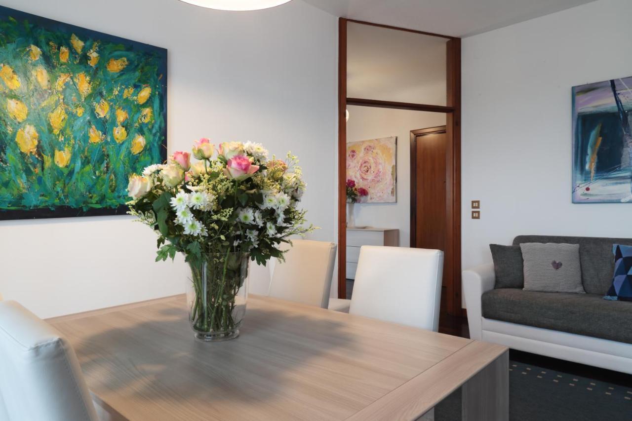 Appartamento Con 2 Camere E Garage Privato! Pádua Exterior foto